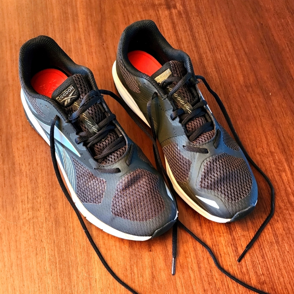 Men's Reebok 10.5 Memory Tech Athletic shoes